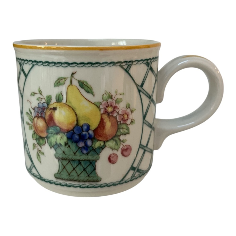 Villeroy & Boch Basket Weave Fruit Pattern Breakfast Cup Small Mug